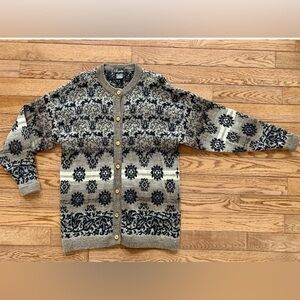 100% Wool Egalite Women’s Cardigan Sweater Made In England Size L Black / Beige